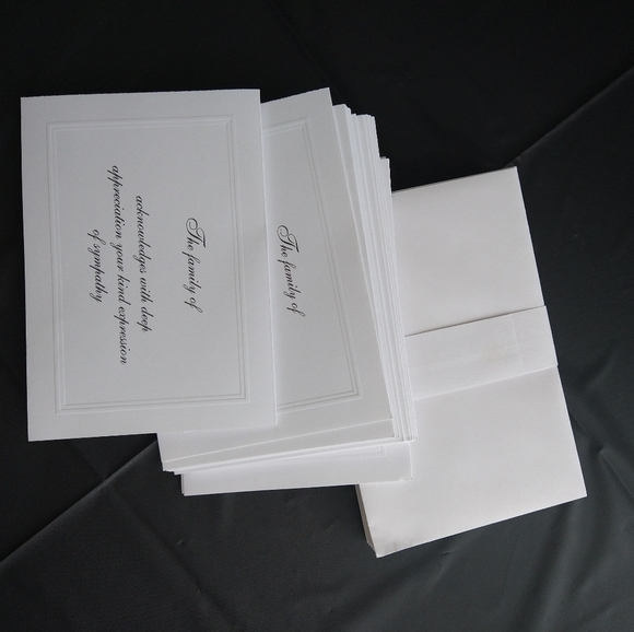 Vintage Condolence Cards w/Envelopes - Picture 8 of 8